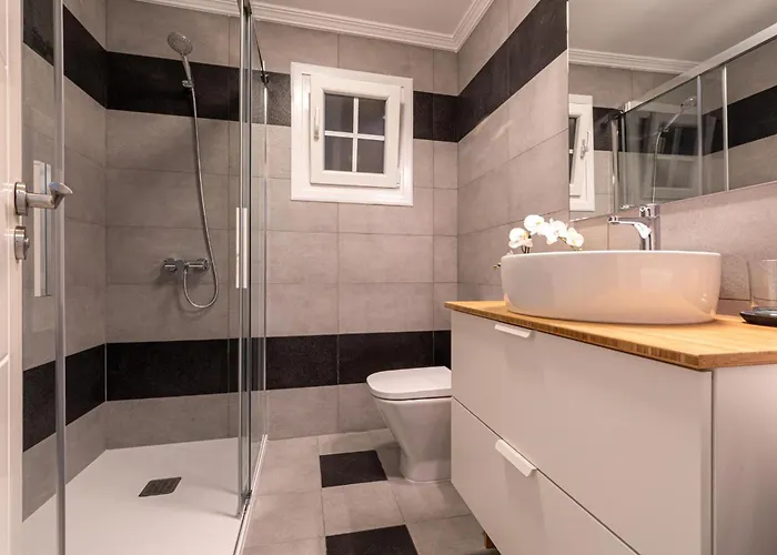 Hidalgos Hideaway - La Caleta *